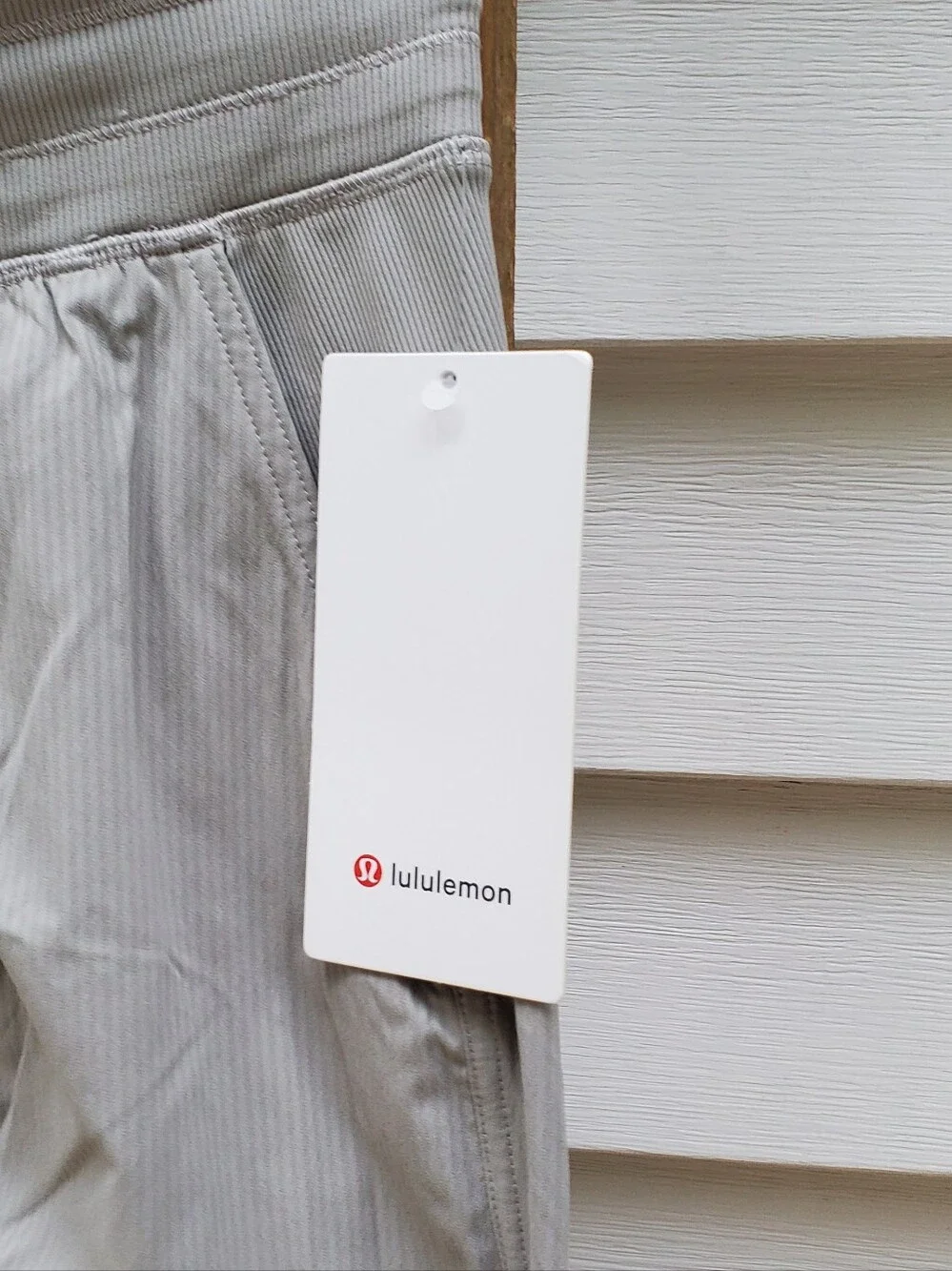lululemon athletica home mid